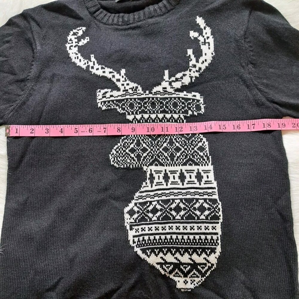 Studio 8T NEW Christmas Cozy Sweater Size Medium - Picture 7 of 8